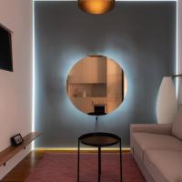 Круглое зеркало с контурной "парящей" LED подсветкой BRAVO